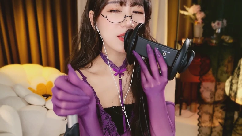 虎牙你的圈圈儿｜口舌+技师+小妈三部定制，她用声音演了三场戏